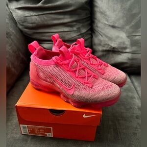 Women’s Nike Air Vapormax flyknit